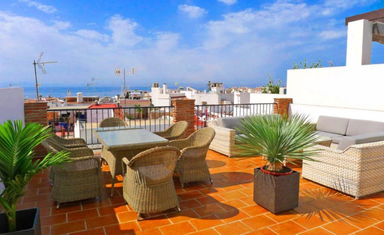Beautiful Apartment Private Roof Terrace Nerja Esterno foto